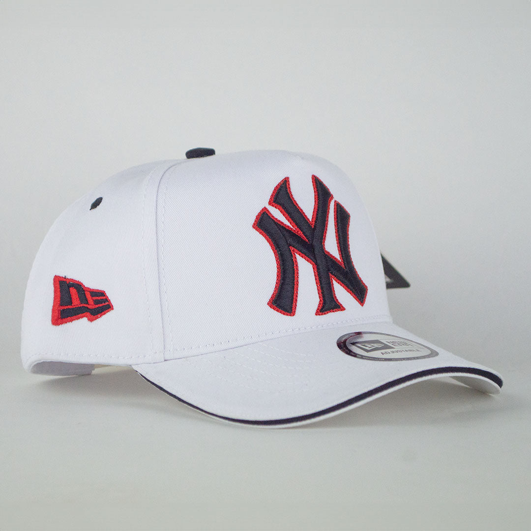 YANKEES WHITE & RED