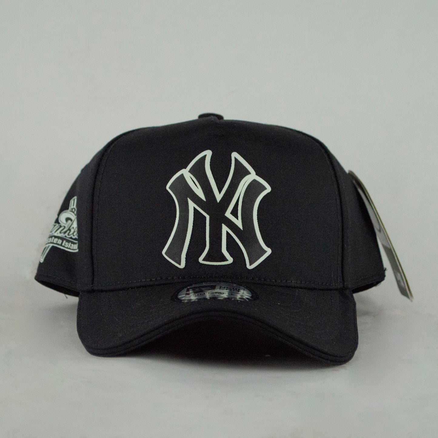 YANKEES BLACK