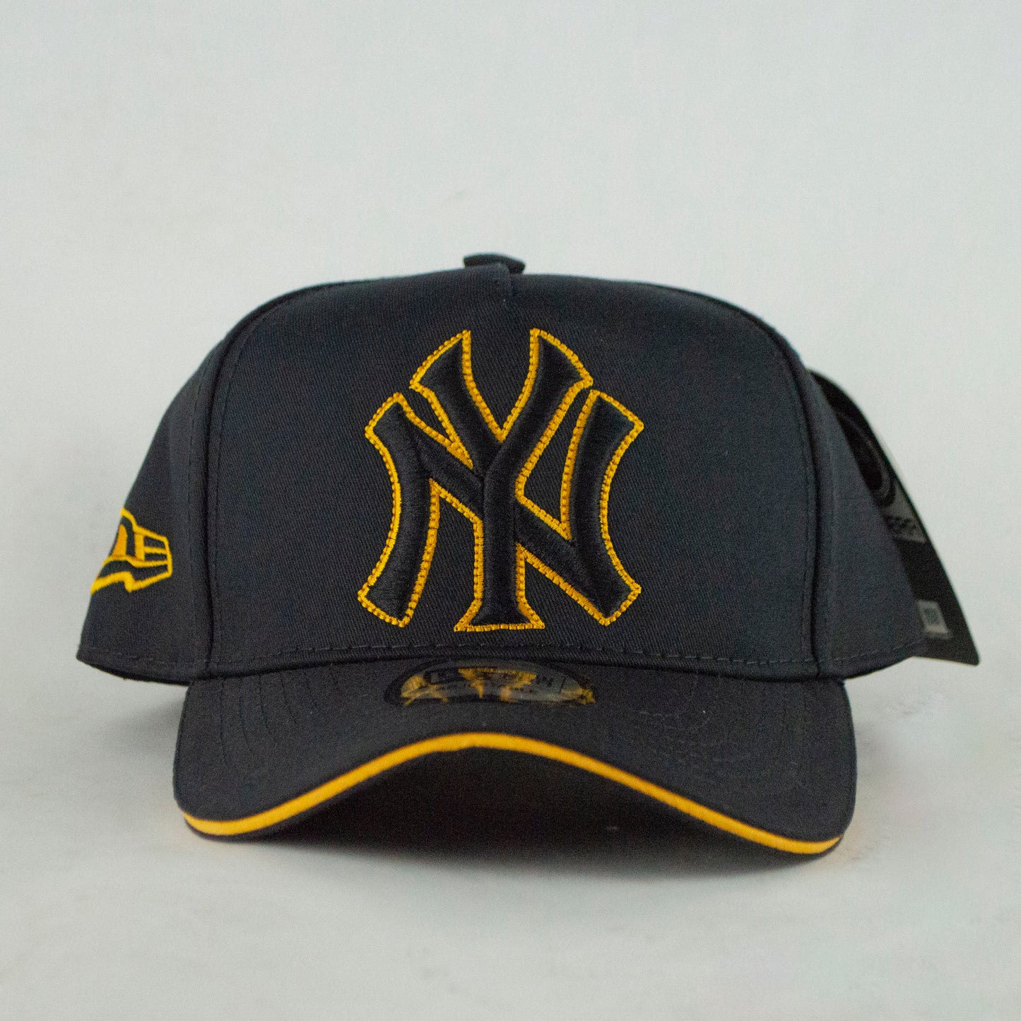 YANKEES BLACK & YELLOW