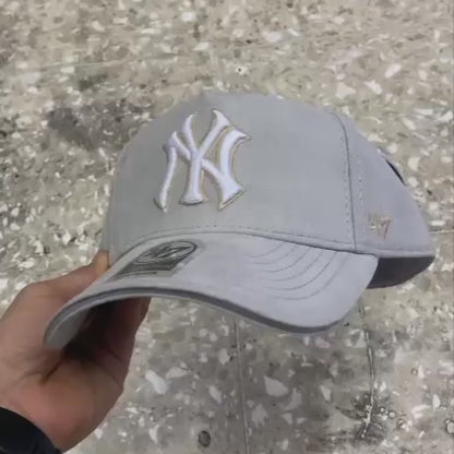 YANKEES GRIS & BEIGE